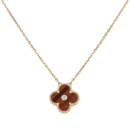 [Vellora Opalyn]CLOVER 15MM DIAMOND AND YELLOW TIGER'S EYE AGATE necklace