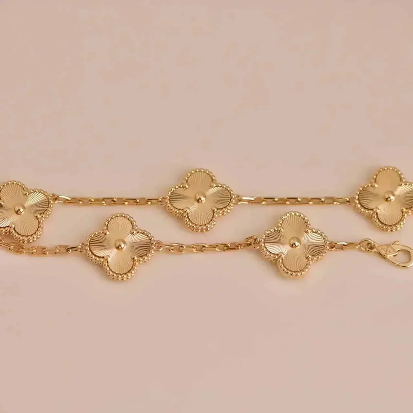 [Vellora Opalyn]CLOVER 5 FLOWERS LASER BRACELET
