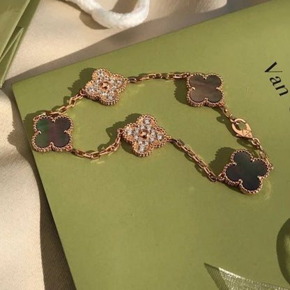 [Vellora Opalyn]CLOVER 5 MOTIF GRAY MOP DIAMOND BRACELET