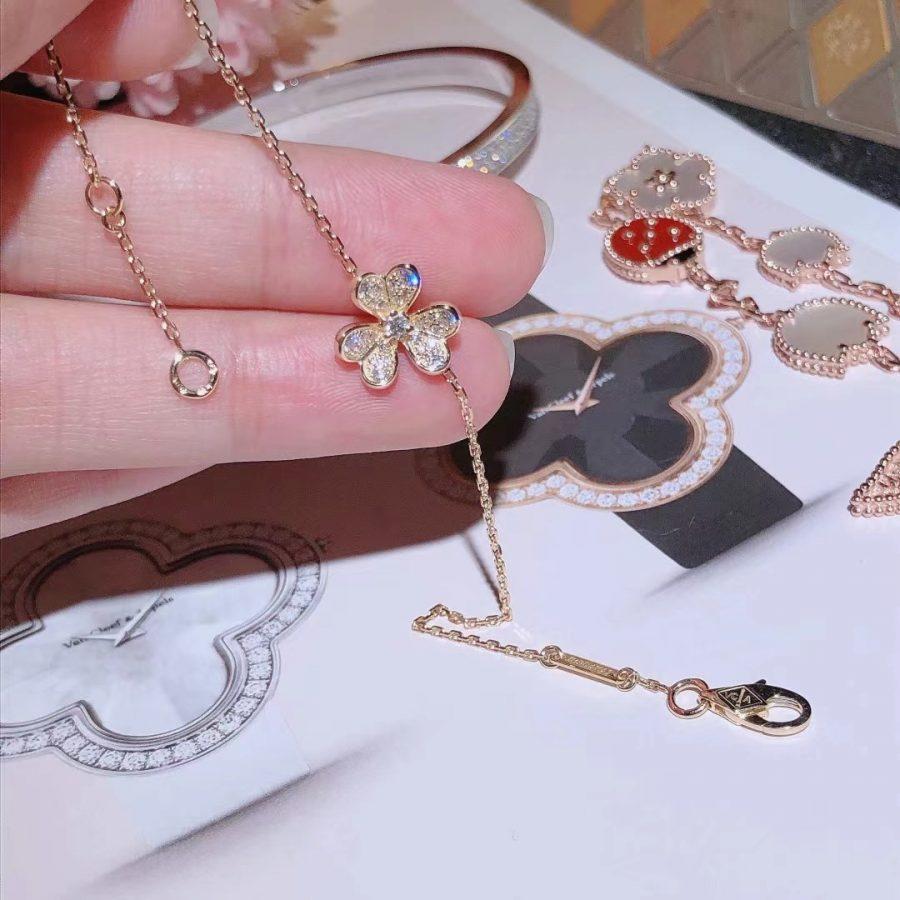 [Vellora Opalyn]FRIVOLE GOLD FLOWER DIAMOND BRACELET