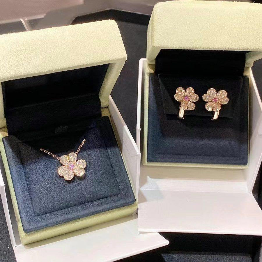 [Vellora Opalyn]FRIVOLE ROSE GOLD FLOWER DIAMOND NECKLACE