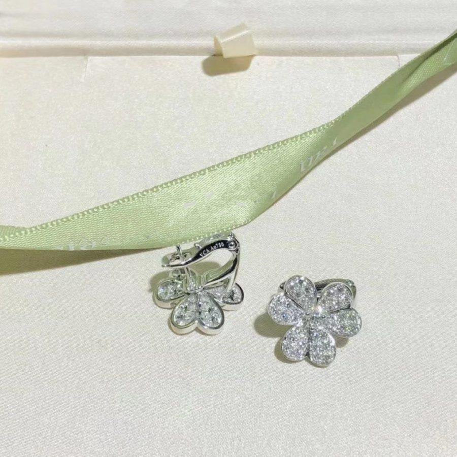 [Vellora Opalyn]FRIVOLE SILVER FLOWER DIAMOND EARRINGS