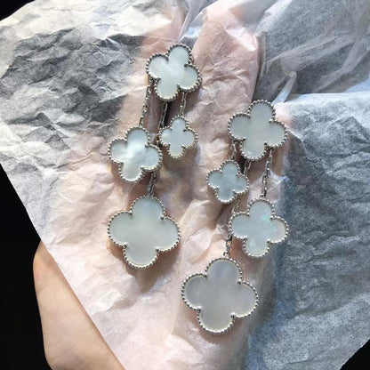 [Vellora Opalyn]CLOVER EARRINGS WHITE MOP 4 MOTIFS SILVER