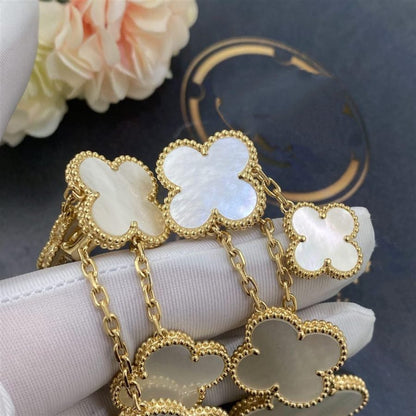 [Vellora Opalyn]CLOVER EARRINGS WHITE MOP 4 MOTIFS GOLD