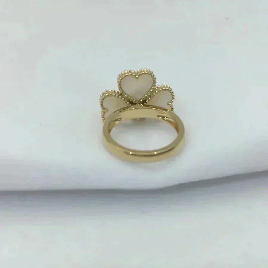 [Vellora Opalyn]SWEET CLOVER WHITE MOP RING