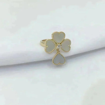 [Vellora Opalyn]SWEET CLOVER WHITE MOP RING