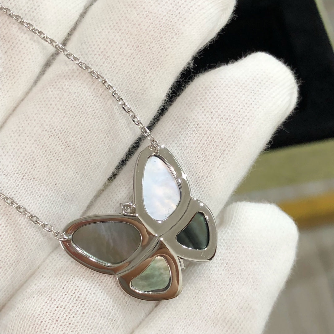 [Vellora Opalyn]LARGE BUTTERFLY SILVER PENDANT DIAMOND NECKLACE