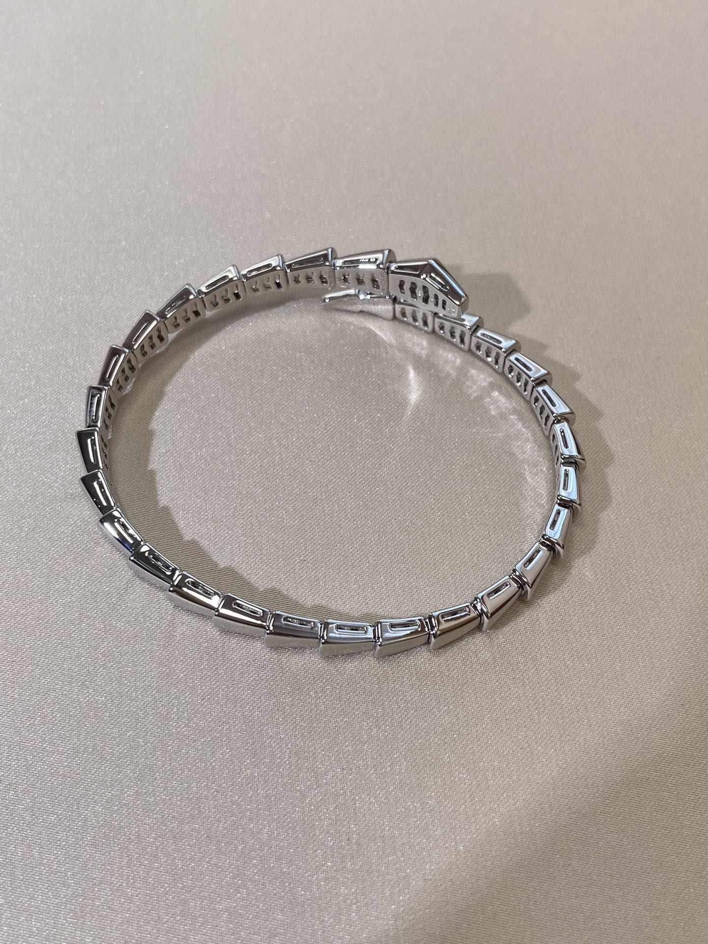[Vellora Opalyn]SERPENTI VIPER SILVER BRACELET