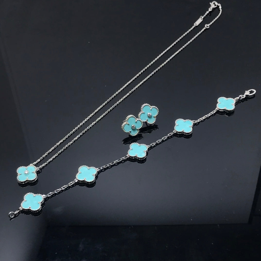 [Vellora Opalyn]CLOVER 1 DIAMOND BLUE SKY SILVER EARRINGS