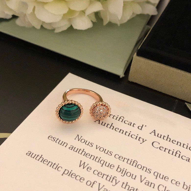 [Vellora Opalyn]PERLEE COULEURS DIAMOND ROSE GOLD BETWEEN THE FINGER RING