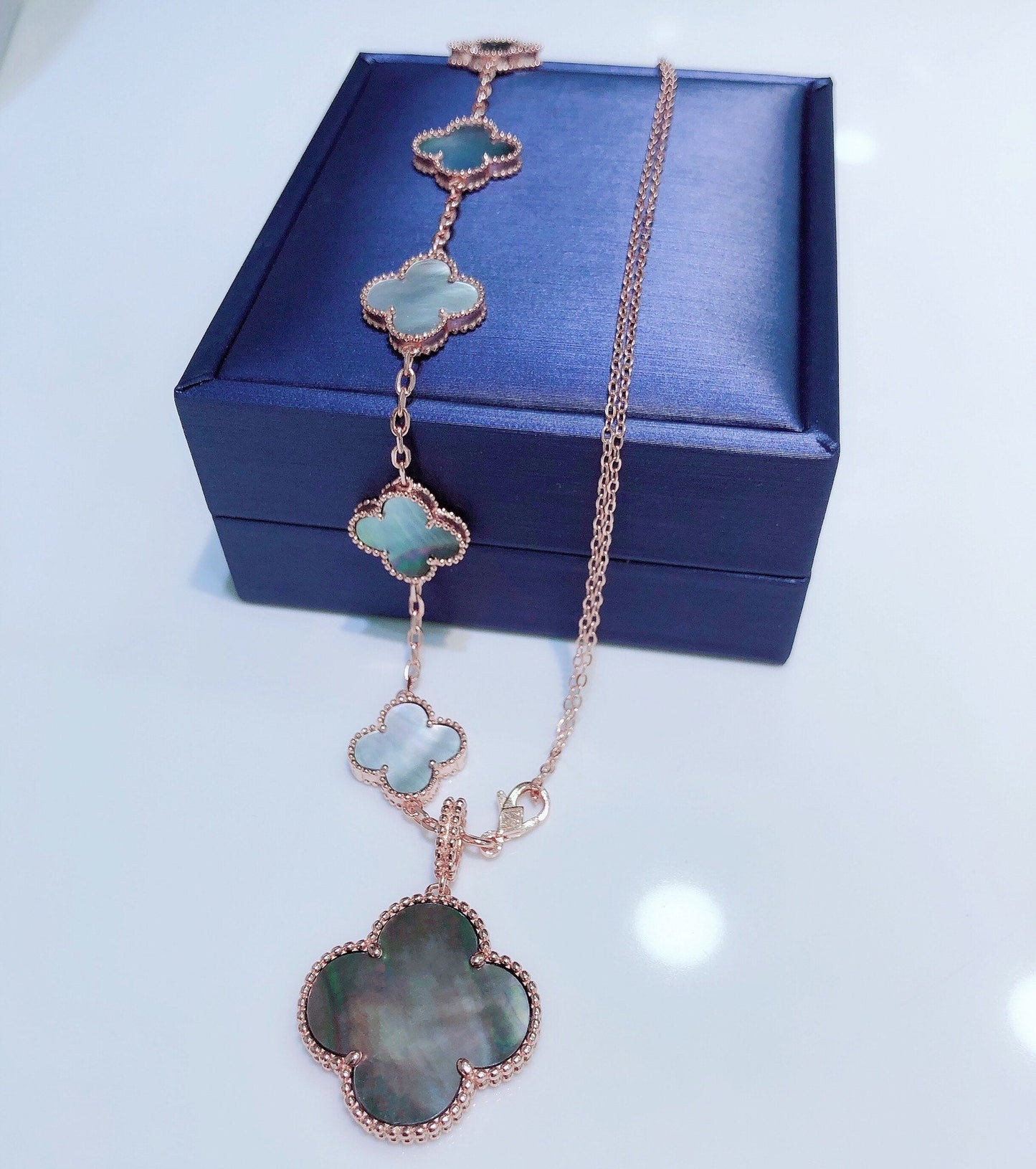[Vellora Opalyn]COMBINED BRACELET 5 MOTIFS AND NECKLACE DARK MOP ROSE GOLD