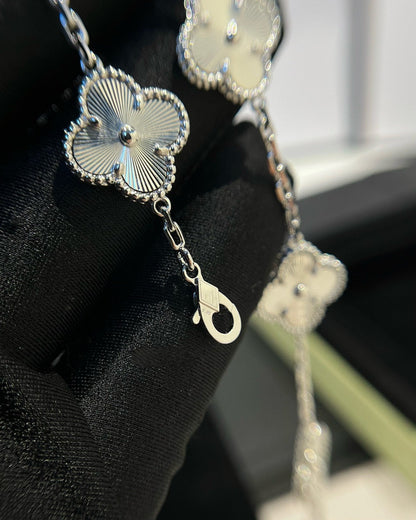 [Vellora Opalyn]CLOVER SILVER 5 MOTIFS BRACELET